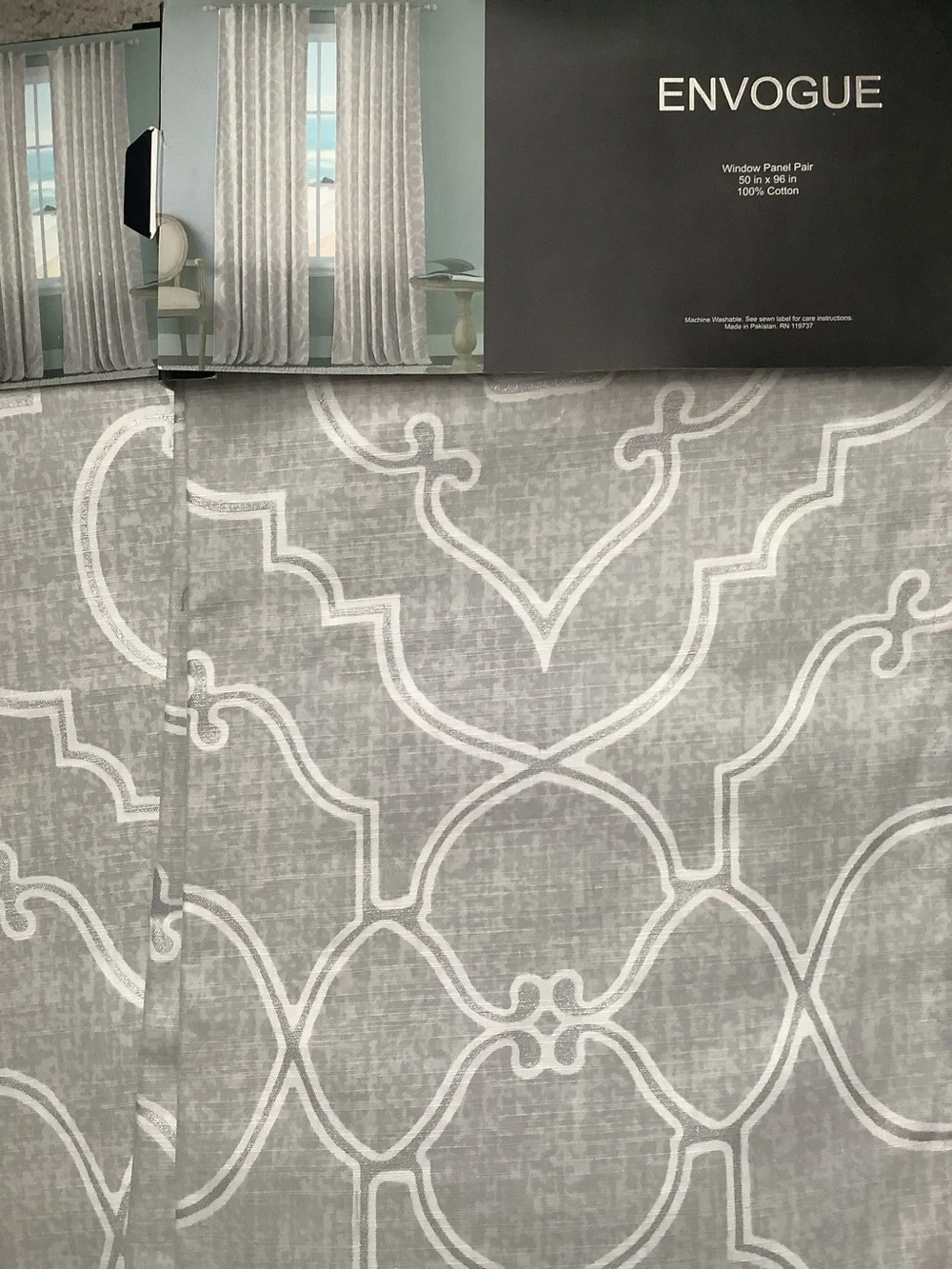 NWT 2sets 4 panels ENVOGUE Light Gray and White Trellis and silver Curtain Panel